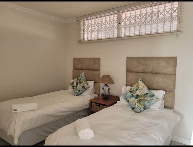 3 BEDROOM APARTMENT FOR SALE IN UMHLANGA CENTRAL